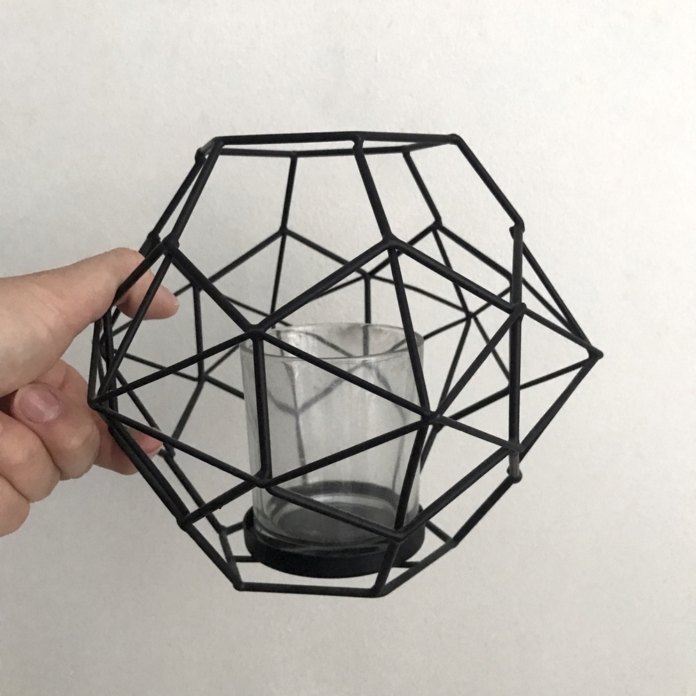 Geometric candle holder